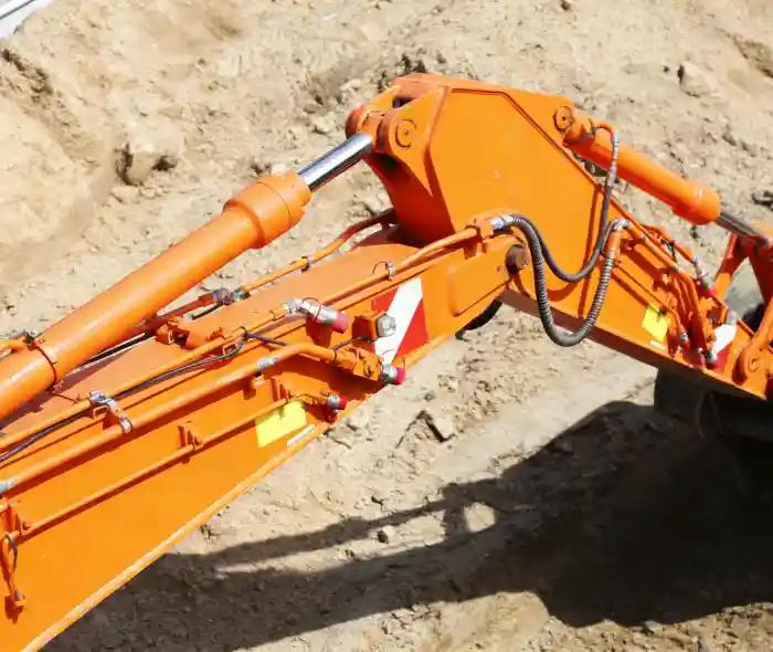 LS Manufacturing × Marque d'excavatrice : production en série de ressorts d'amortisseur à haute résistance