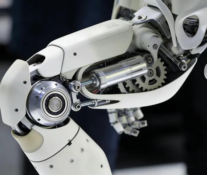 LS Manufacturing et KUKA Robotics : bras à grande vitesse pour la fabrication de semi-conducteurs