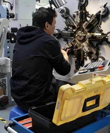 Atelier de production de masse de ressorts industriels automatisés