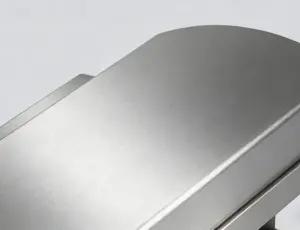 لمسة نهائية مصقولة على قذف الألومنيوم