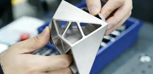 Parti di estrusione di alluminio personalizzazione versatile