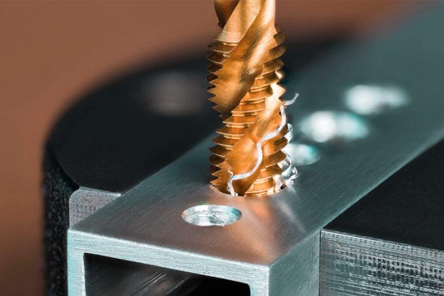 how-to-make-a-thread-cutting-tap