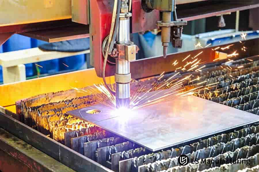 Corte de suporte de instrumento médico em aço inoxidável 304 com alta precisão para montagem de instrumento cirúrgico.